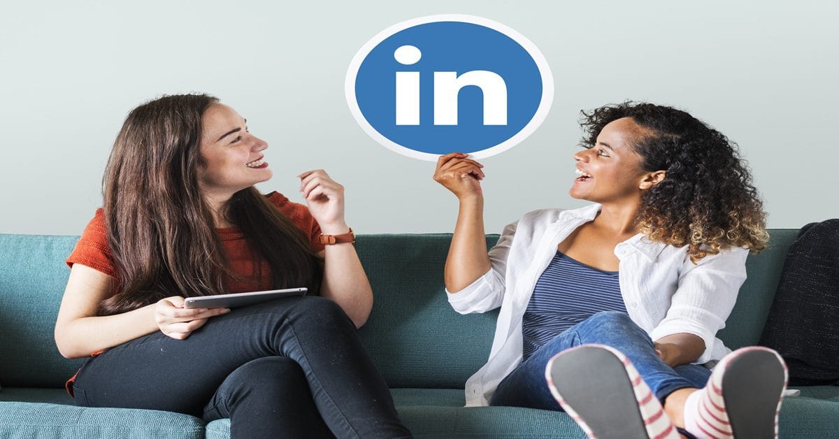 Read more about the article What is LinkedIn? A Complete Guide for Professionals & Marketers